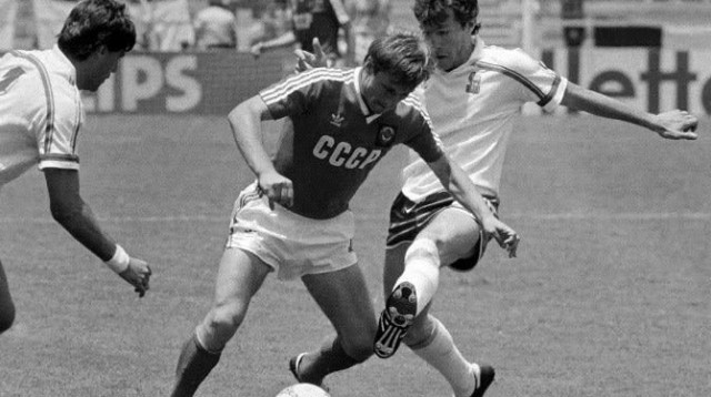 זהר והבריק, אבל רק על כר הדשא. ירמצ'וק (צילום: GettyImages, JEAN-CLAUDE DELMAS)