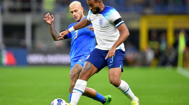 יצליחו לנקום באיטלקים? ריס ג'יימס (צילום: רויטרס)