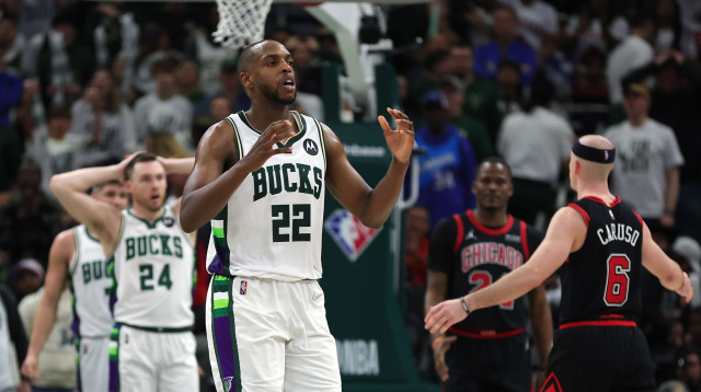 מי תזכה בשעשועון "לוטו ברכיים"? כריס מידלטון (צילום: GettyImages, Stacy Revere)