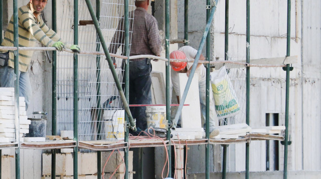 אתר בניה ופועלי בניין במודיעין (צילום: דני מרון)