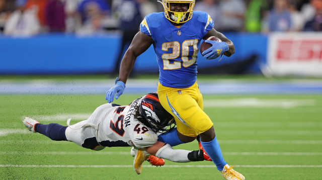 שחקן לוס אנג'לס צ'ארג'רס סוני מישל (צילום: GettyImages, Sean M. Haffey)