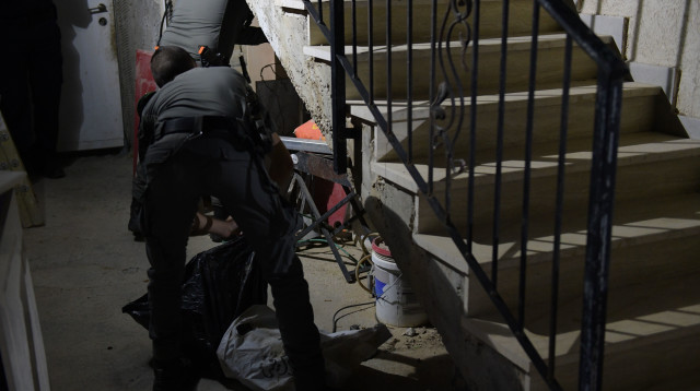 פעילות המשטרה למעצר חשודים ברצח נידאל אגבאריה (צילום: דוברות המשטרה)