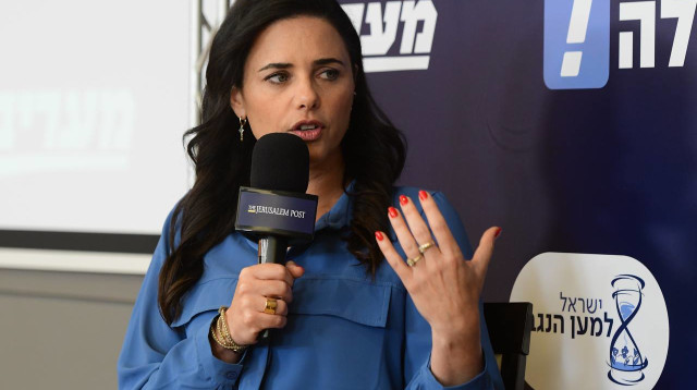 איילת שקד בפסגת המנהיגים של מעריב (צילום: אבשלום ששוני)