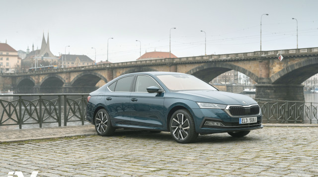 סקודה אוקטביה iV - דגם פלאג אין הייבריד (צילום: יצרן)