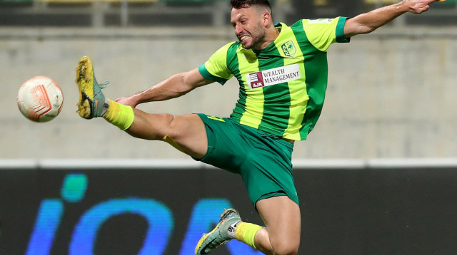 שחקן א.א.ק לרנקה, עומרי אלטמן (צילום: רויטרס)