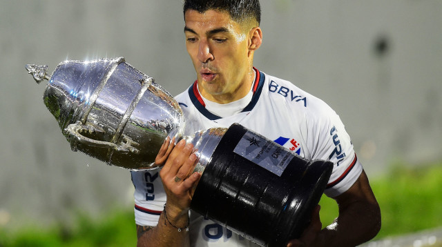 לואיס סוארס נאסיונל (צילום: GettyImages)