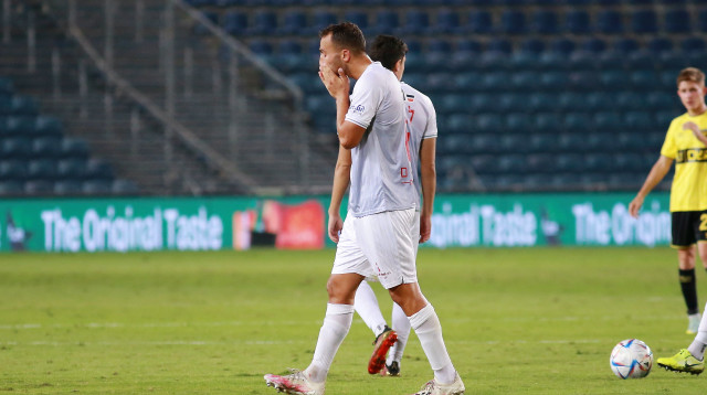 בחיפה עדיין מתקשים להאמין. גלזר אחרי ההרחקה (צילום: קובי אליהו)