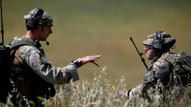 צבא בריטניה באימון צבאי (צילום: רויטרס)