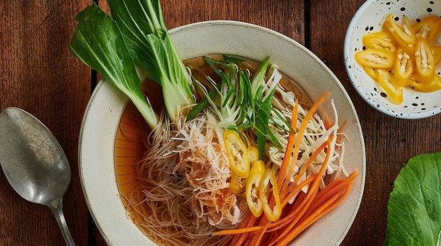 מרק עוף אסייתי (צילום: יח"צ, מאסטר שף)