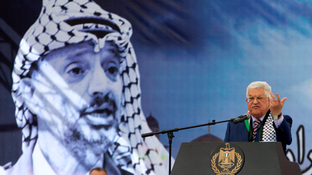 אבו מאזן בטקס לזכר יאסר ערפאת, 2016 (צילום: REUTERS/Mohamad Torokman)