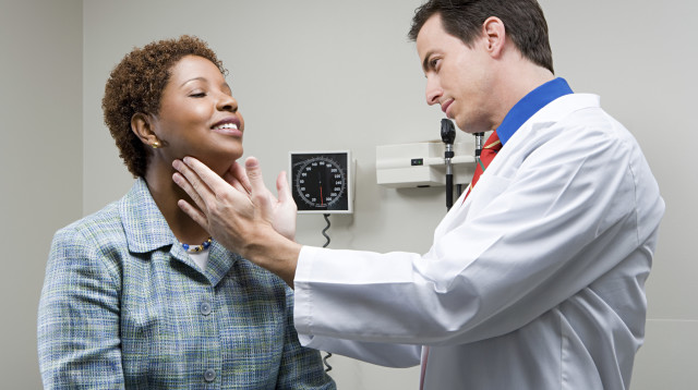 בדיקת רופא, אילוסטרציה (צילום: אינגאימג')