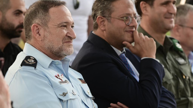 איתמר בן גביר, יעקב שבתאי (צילום: אבשלום ששוני)