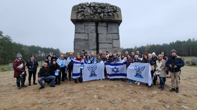 תנועת בית"ר במסע לפולין (צילום: ללא קרדיט)