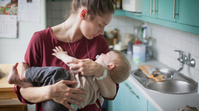 התכנית כוללת ליווי רגשי-אישי בו האימהות זוכות לאוזן קשבת, תמיכה, הכוונה וליווי מעשי (צילום: Mikael Vaisanen gettyimages)