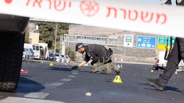 זירת פיגוע בירושלים (צילום: מרק ישראל סלם)