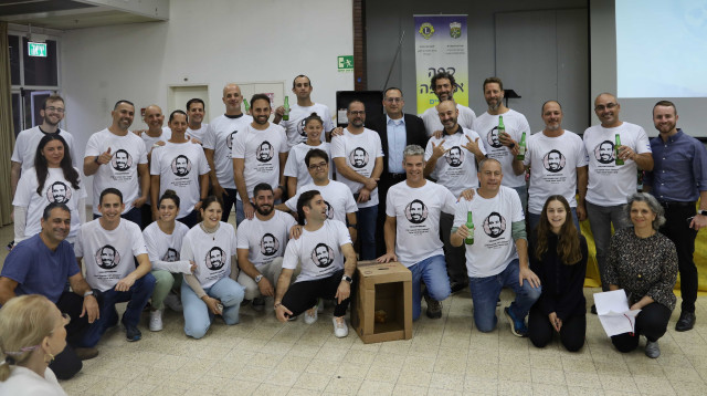 צוות "כוח פלח". יותר מ-500 חברים  (צילום: דוברות עיריית גבעתיים)