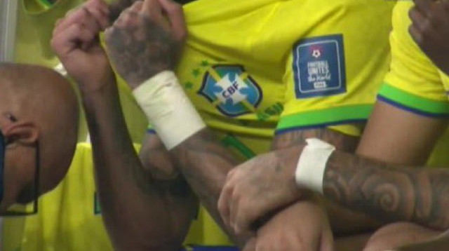 שחקן נבחרת ברזיל ניימאר (צילום: צילום מסך, מתוך טוויטר)