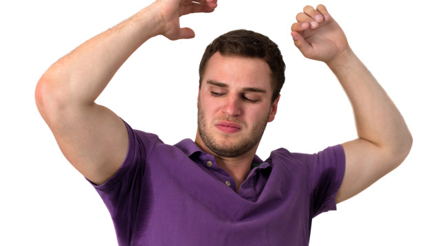 אחת הבעיות שתיכנס תחת הפרורמה החדשה. הזעת יתר (אילוסטרציה) (צילום: אינג אימג')