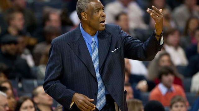 פול סילאס מאמן שארלוט בובקאטס (צילום: רויטרס)