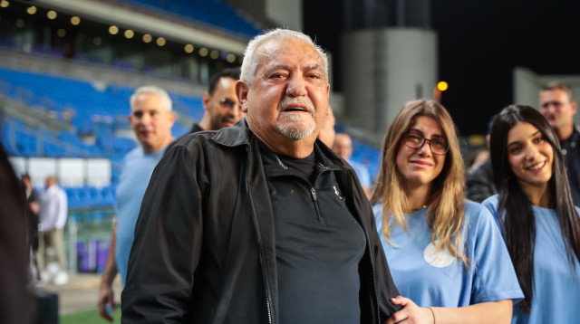 שלמה שרף במשחק הוקרה לשלמה שרף (צילום: ברני ארדוב)