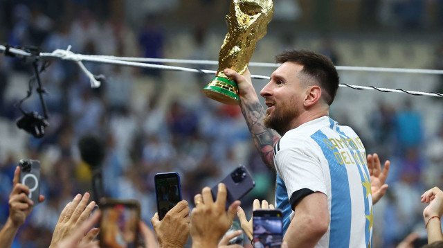 החיוך הזה לא יימחק לעולם. ליאונל מסי (צילום: רויטרס)