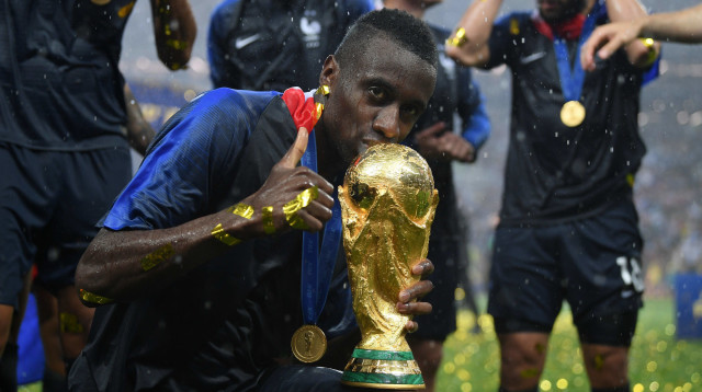 בלס מטוידי, שחקן נבחרת צרפת לשעבר עם גביע מונדיאל 2018 (צילום: GettyImages, Matthias Hangst)