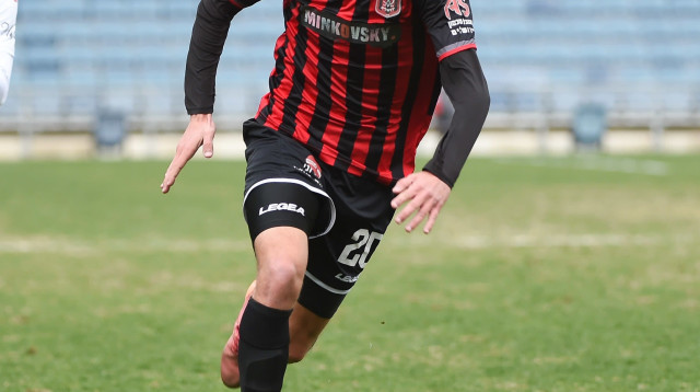 מרוצים מההופעה שלו בנבחרת הצעירה. סלמן (צילום: ברני ארדוב)