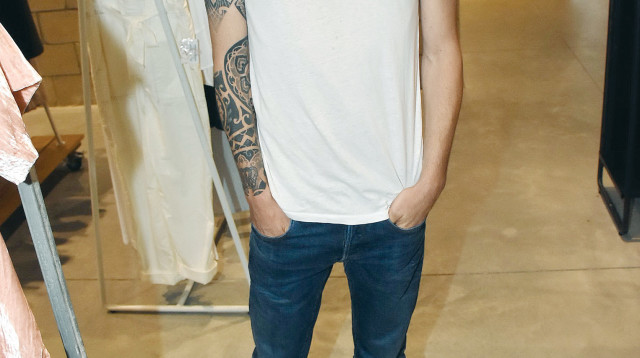 הזמר מוקי (צילום: אביב חופי)