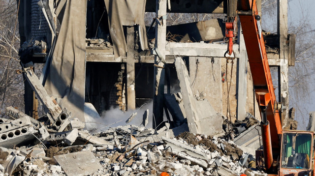 לאחר התקיפה במקיבקה (צילום:  REUTERS/Alexander Ermochenko)