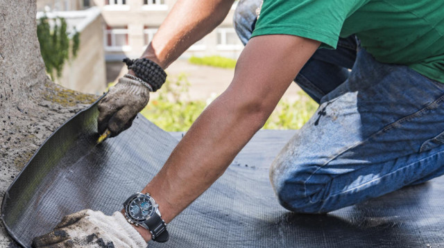 פוליאוריתניים או ביטומניים? על סוגי איטום וחומרים (צילום: FREEPIK)