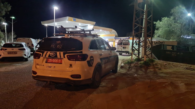 זירת הרצח בפזורה (צילום: ללא קרדיט)