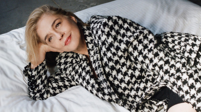 ענת עצמון (צילום: סיימון אלמלם)