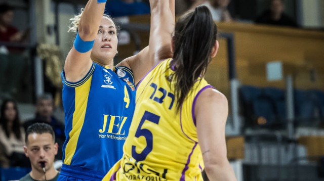 עלתה לגמר. סהר מול רבר (צילום: אתר רשמי, עודד קרני, איגוד הכדורסל)