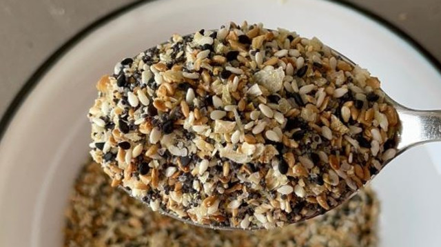 הכל על בייגל (צילום: לירון ספיר)