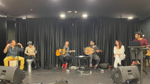 סדנת המוסיקה בשכונת התקווה: מנגינה המספרת תרבות (צילום: באדיבות עיריית תל אביב-יפו)