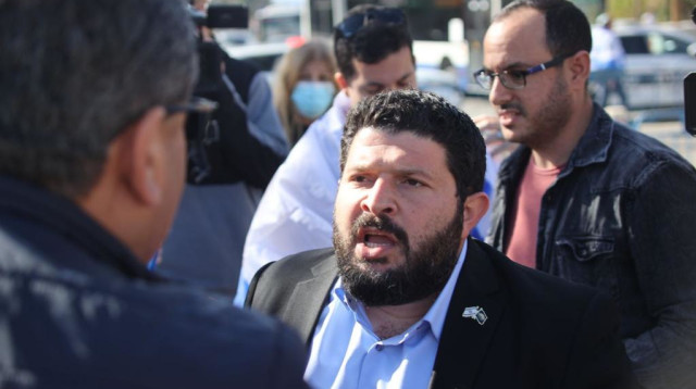 חבר הכנסת אלמוג כהן בהפגנה באוניברסיטת תל אביב (צילום: אבשלום ששוני)