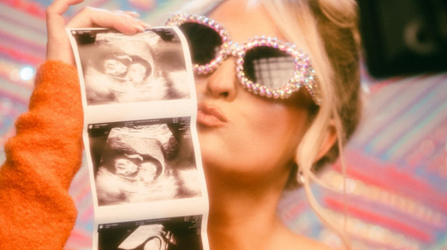 מייגן טריינור חושפת היריון שני (צילום: צילום מסך אינסטגרם)