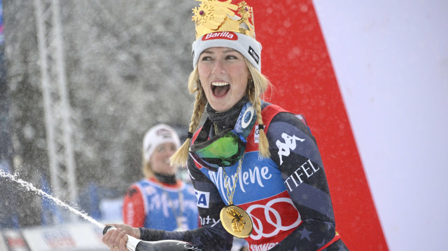 מיקאלה שיפרין גולשת סקי אלפיני (צילום: GettyImages, Alain Grosclaude)