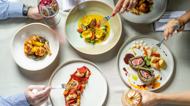 מנות ברמת מישלן, אווירה רומנטית (צילום: באדיבות וולדורף אסטוריה ירושלים)