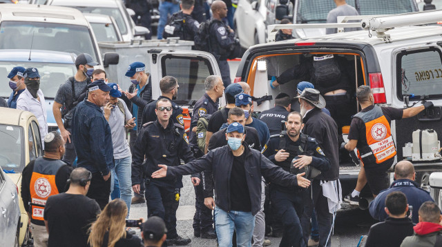 זירת פיגוע בירושלים (צילום: יונתן זינדל, פלאש 90)