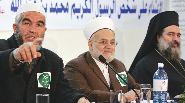 עכרמה סברי, ראאד סלאח, עטאללה חנה (צילום: REUTERS/Ammar Awad)