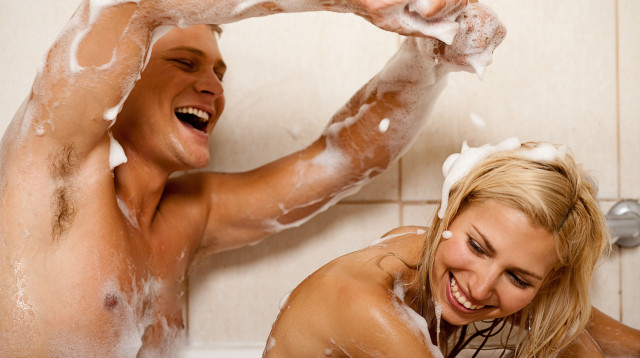 מצב רוח מתאים לערב סקסי ומטריף במיוחד (צילום: אינג'אימג')