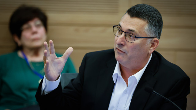 גדעון סער (צילום: יונתן זינדל, פלאש 90)