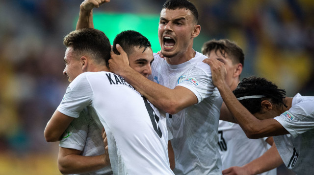 סתיו למקין, אוסקר גלוך, נבחרת הנוער של ישראל 2022 (צילום: GettyImages, VLADIMIR SIMICEK)