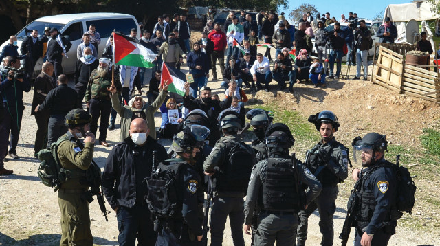 מפגן מחאה בחאן אל אחמר בשנה שעברה (צילום: ארכיון פלאש 90)