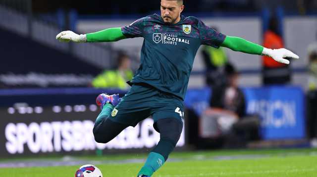 אריאנט מוריץ', שוער ברנלי (צילום: GettyImages, Robbie Jay Barratt - AMA)