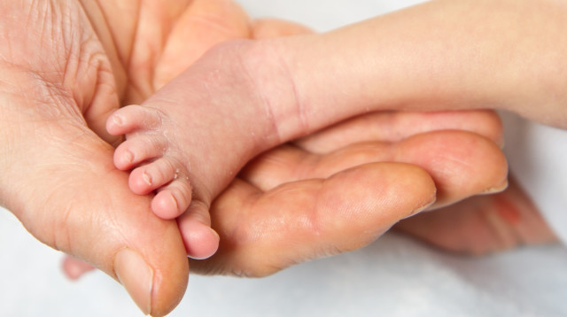 אם לשבעה ילדים ילדה חמישייה (צילום: אינג'אימג')