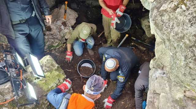 החיפושים באזור מירון (צילום: דוברות יכ"ל)