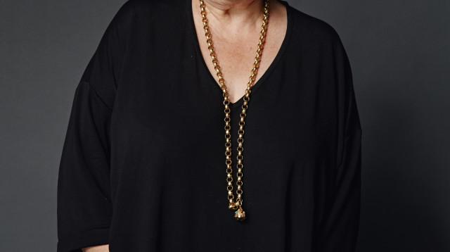 המעצבת הישראלית הגר אלמביק (צילום: גורן ליובונצ'יץ)