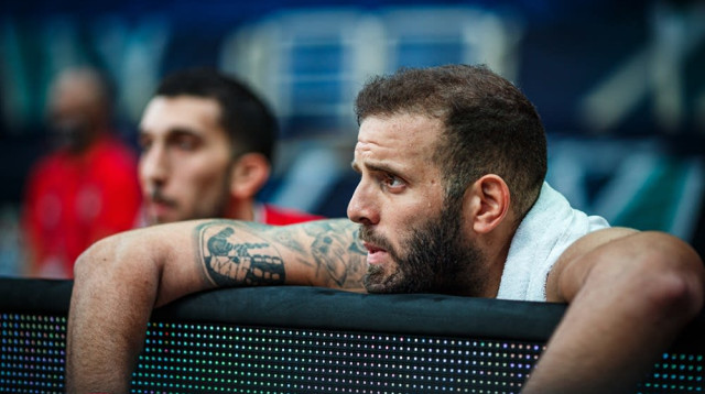 שחקן הפועל ירושלים ניקוס פאפאס (צילום: אתר רשמי, האתר הרשמי של פיב"א)